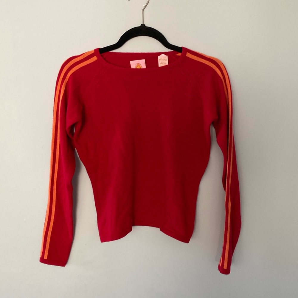 Evolve cashmere sweater, size M but is more like a small.